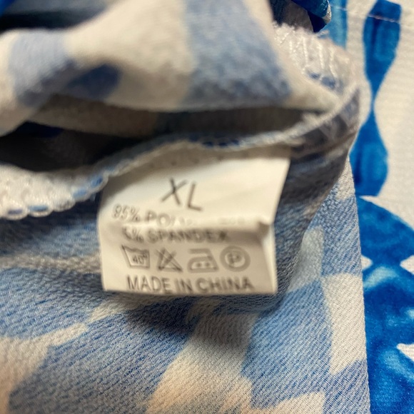 Flowy 3/4 sleeve shirt - Picture 3 of 3